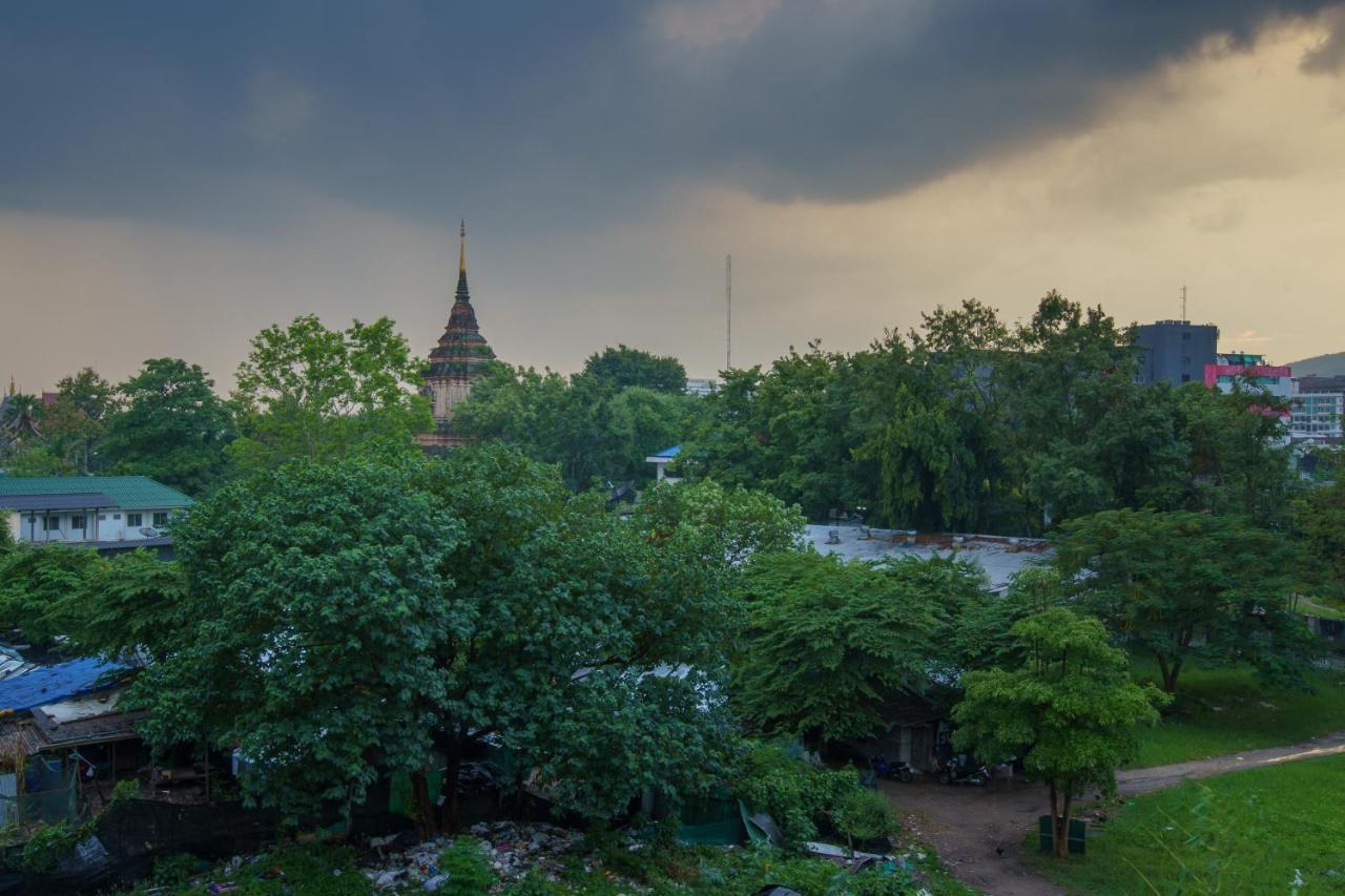 Jiang Mai 81 Aparthotel Chiang Mai Exterior foto